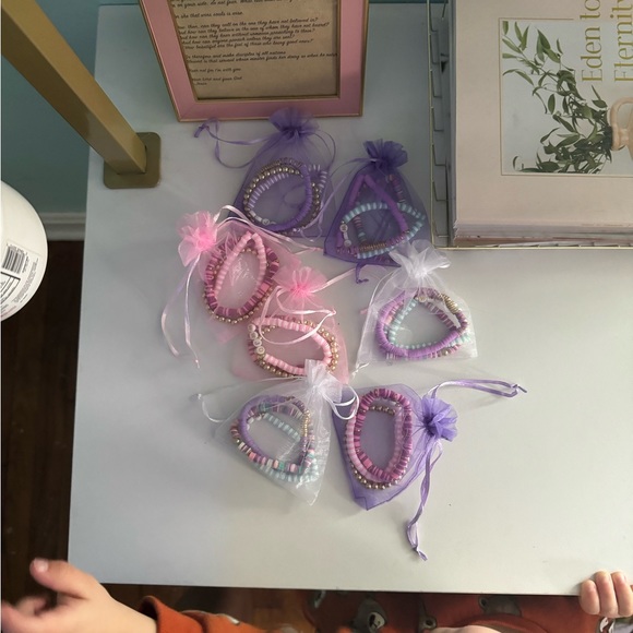 WWJD Clay Christian Jewelery Jesus Bracelet Stack in Purple Heishi Style - Picture 3 of 5